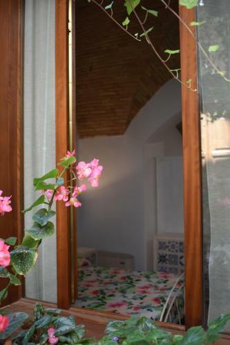 Borgo San Sisto Apartments