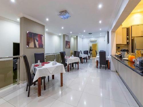 Hostal Discovery Guest House