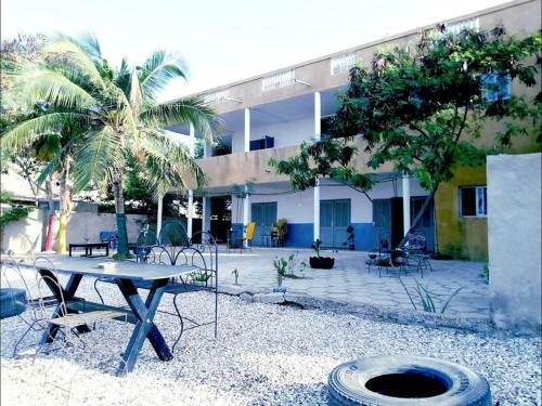 Hotel Auberge Caf�t�ria Restaurant C?ur Oc�an