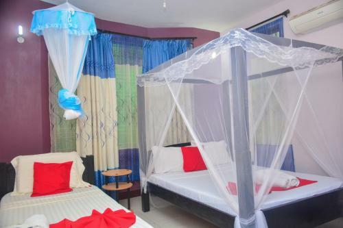 Amboseli 1 - Sunset Paradise Apartments, Shanzu, Msa