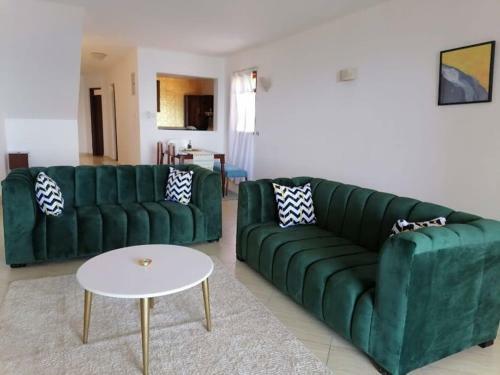 Stayplus Shanzu Beachfront Apartment