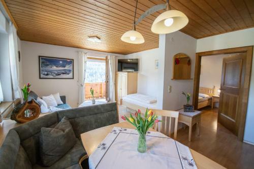 Hostal Alpengasthof Eppensteiner
