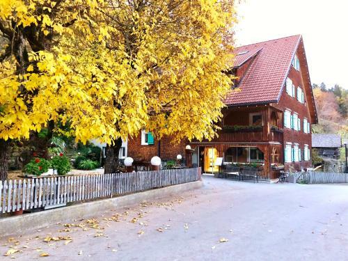 Hostal Hotel Garni Brigitte