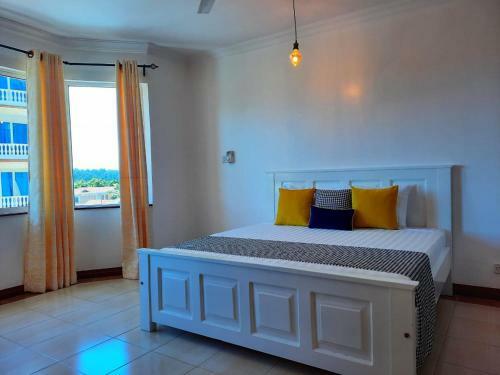 Stay.plus Queen's Royal Apartments Nyali