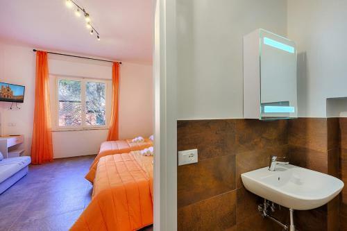 Hostal Eleroom