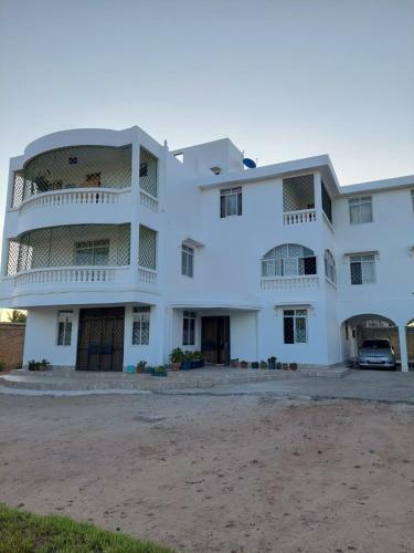 Palm Spring Luxury Beach Apartments