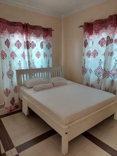 Palm Spring Luxury Beach Apartments