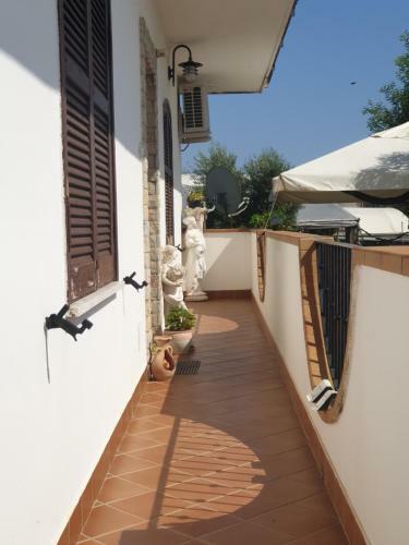La Casa Delle Bambole Vicino Al Lago E Al Mare