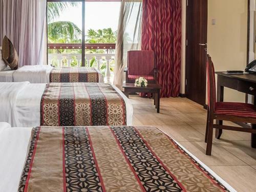 Hostal Room In Bb - Prideinn Flamingo Beach Resort Spa 2