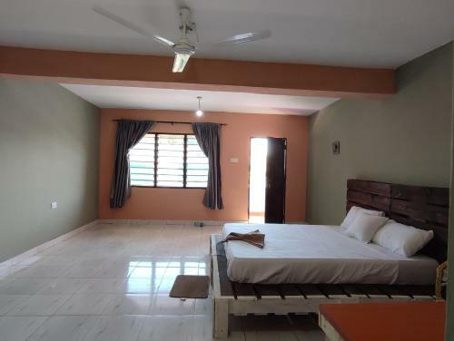 Pallet Apartments Diani Beach