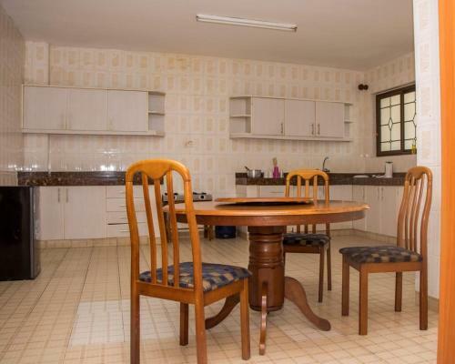 Floyd Furnished Apartments