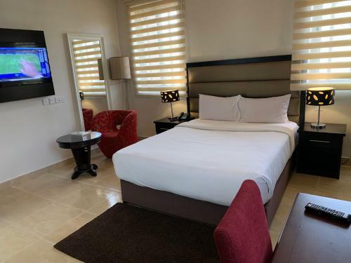 Hotel Lodge By Eagles