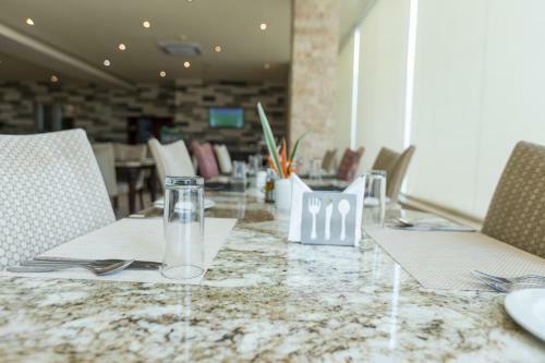 Hotel Lodge By Eagles