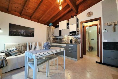 Il Torchio Rooftop Apartment With Wide Terrace