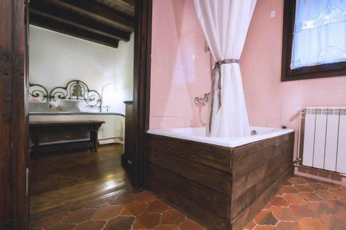 Hotel Santa Maria Taull