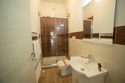 Hostal Residence Villa Tota