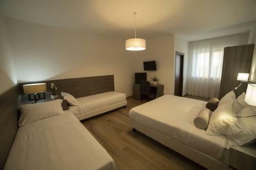 Hostal Residence Villa Tota
