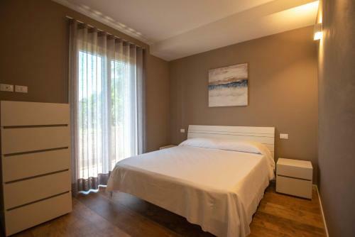 Sirmio Apartments - Narnia Stay