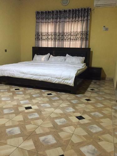 En-suite Apartment