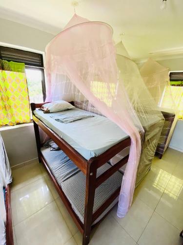 Hostal Borderlands Guest House