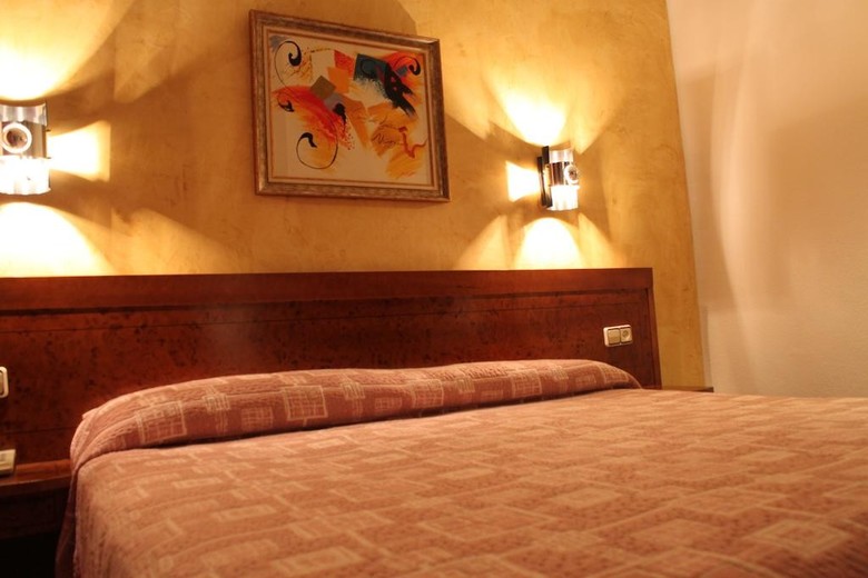 Hostal Hispanico II