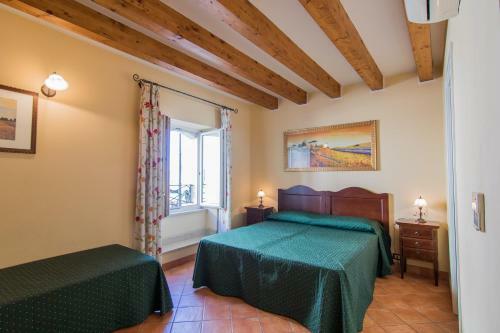 Apollo B&B