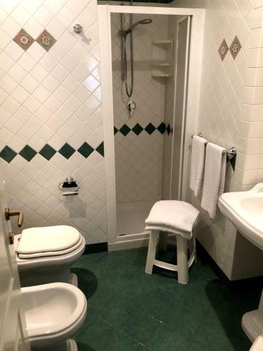Apollo B&B