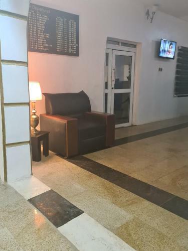 Palais Royale Hotel & Suites