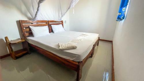 Lovely 2-bedroom Apartment With Pool