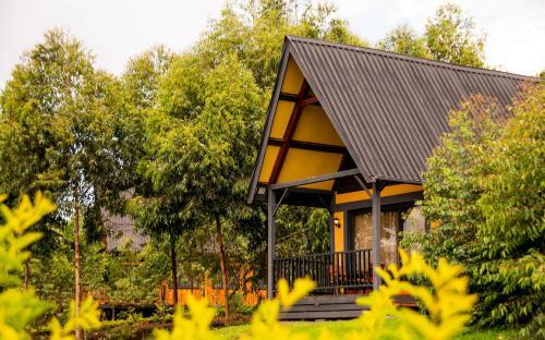 Lodge Private Cabin And Restaurant