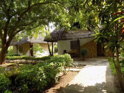 Bed & Breakfast Watamu Eco Villas