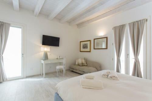 Hostal Affittacamere Ortygia Inn Rooms Con Terrazza Sul Mare E Jacuzzi