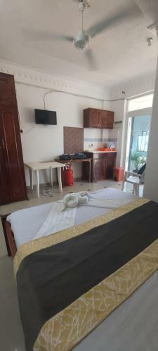 Jules Serenity Nyali Studio Apartment