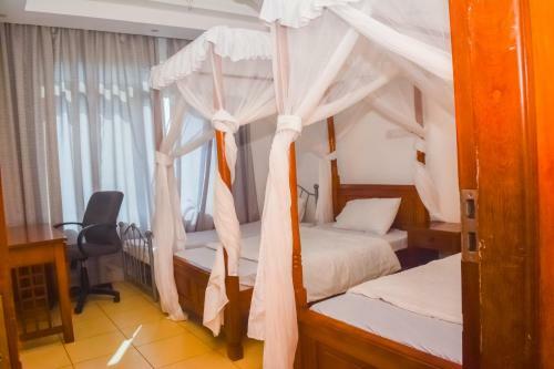 Stay.plus Almasi Beachfront Apartments