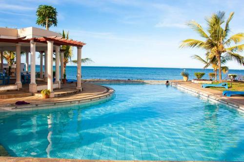 Stay.plus Almasi Beachfront Apartments