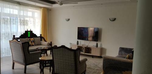 Stay.plus Almasi Beachfront Apartments