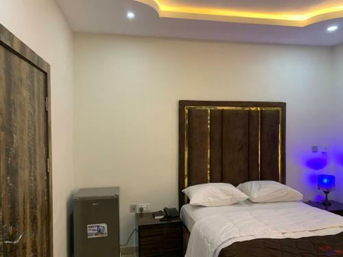 Hotel Treasureland Cottage