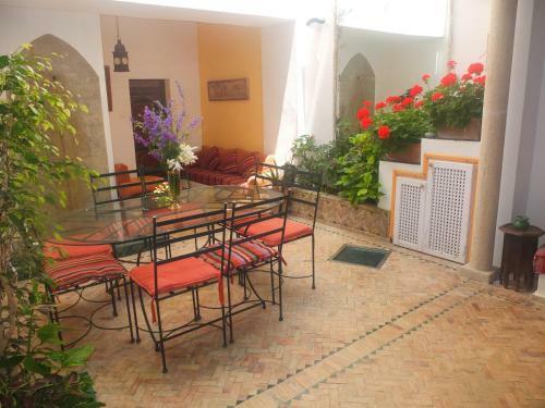 Hostal Darmimouna