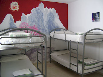 Hostal Plaza