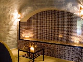 Apartamentos Cuevas Hammam Abuelo Jose