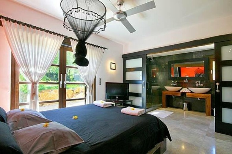 Villa Los Drossos 10 Pax