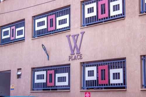 Kasty T Apartments- W Place