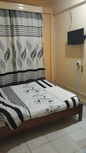 Emmaccra Hotel