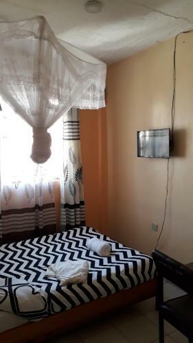 Emmaccra Hotel
