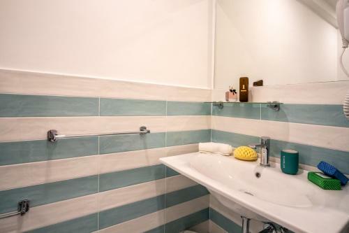 Leone Rosso Apartments