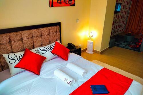 Fully Served Luxuries One- Bedroom Apartment