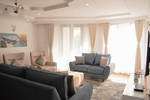 Apartamento Sebuleni Riverside By Edmor Suites