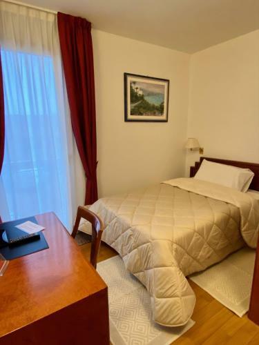 Hotel Fuori Citt�