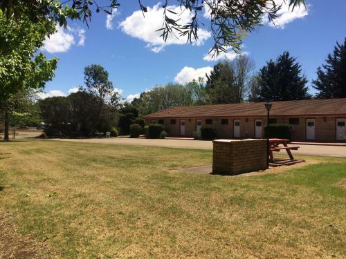 Idlewilde Town & Country Motor Inn