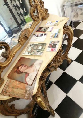 Flat Iron Building Art Studio